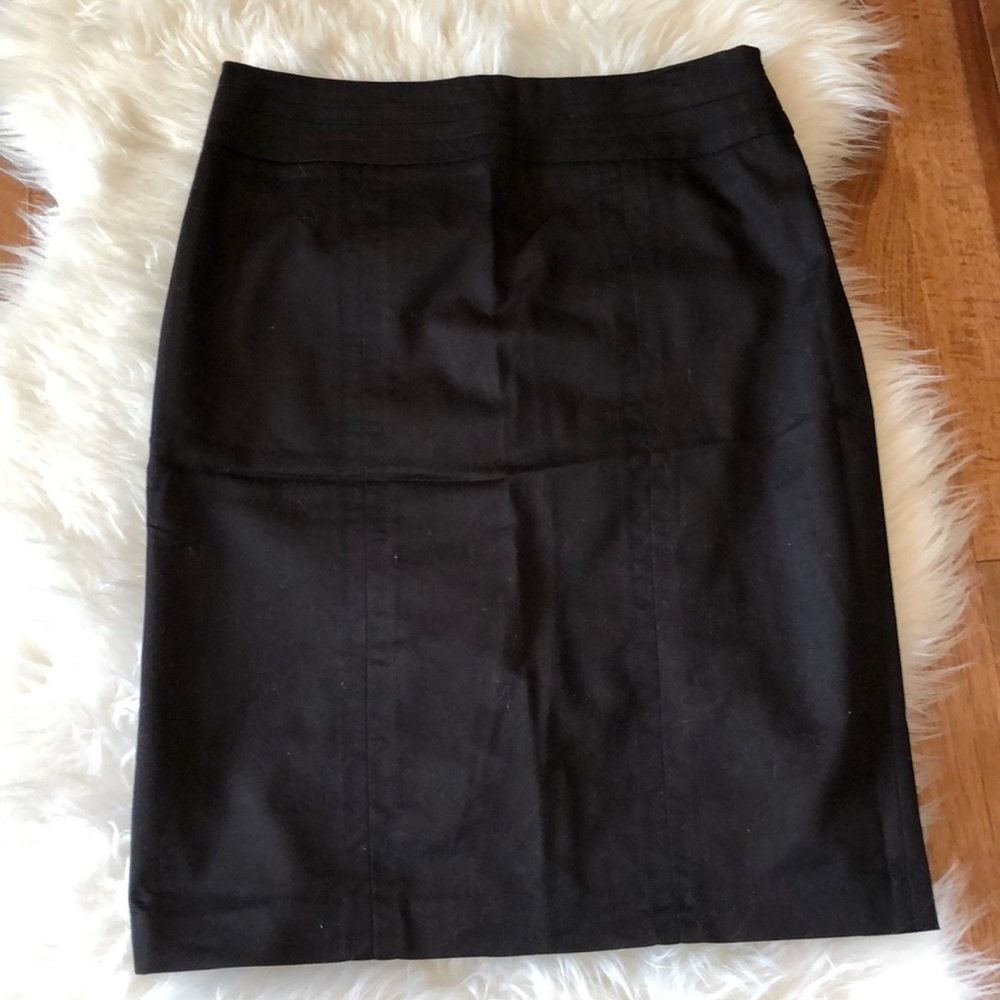 3/$25 Kenar high waisted women’s S pencil skirt